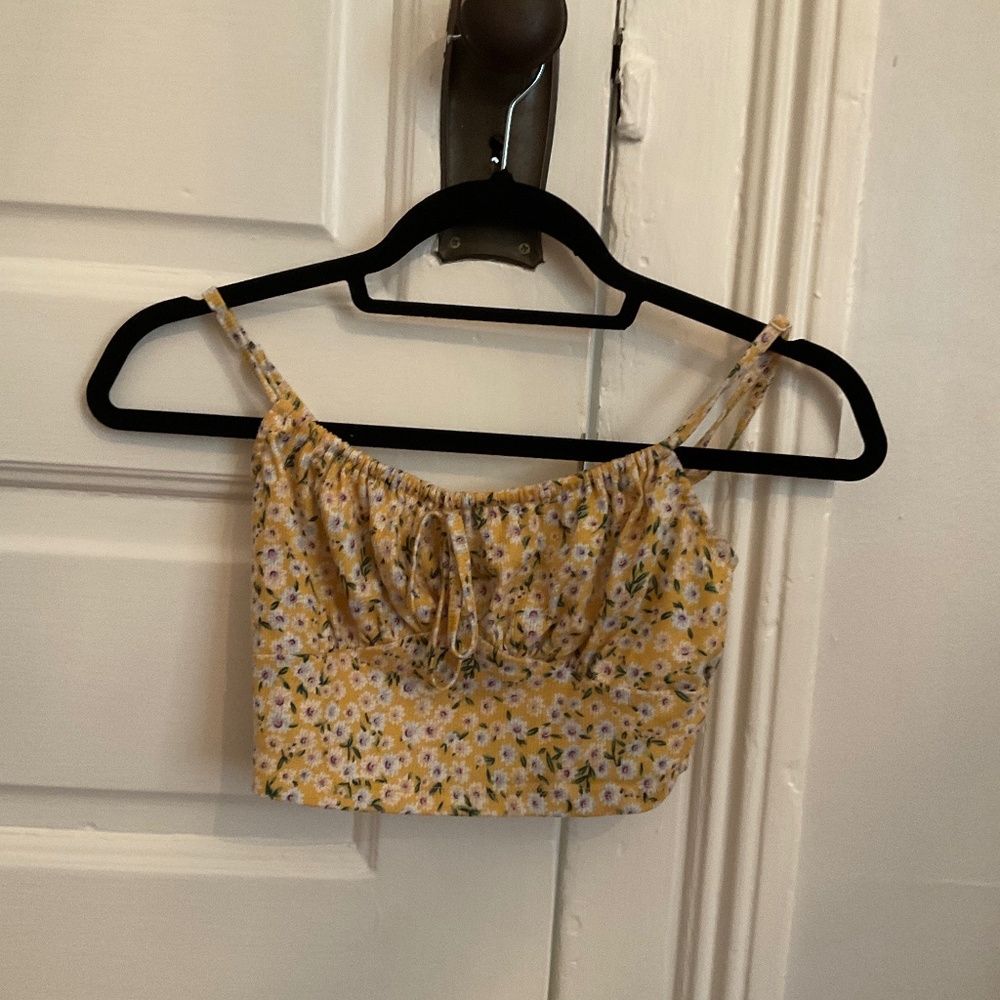 Cute Shein crop top!